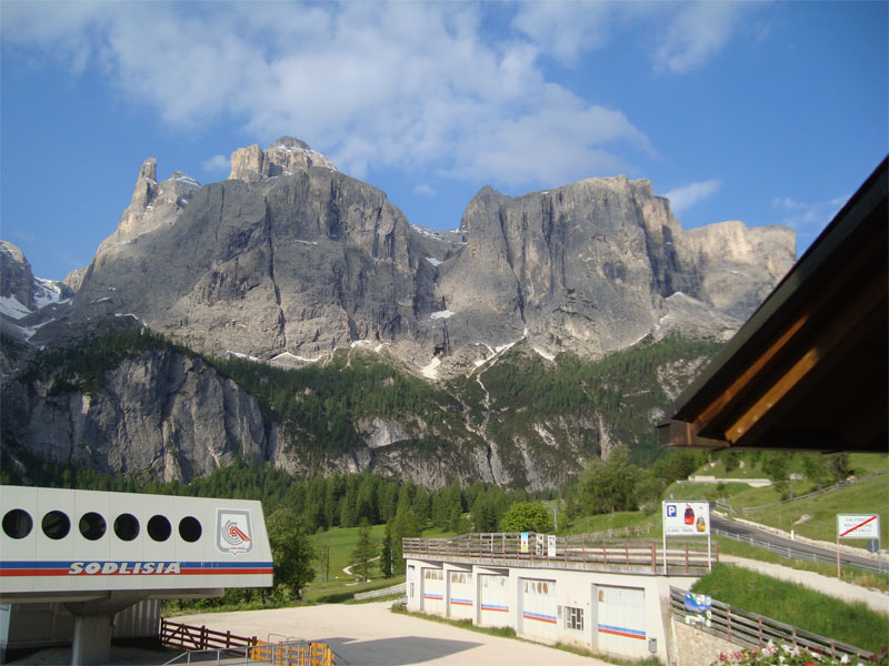 gal/2010/07 - Sella Ronda Bike Day 2010/02_immagini_dall_albergo/2sella-dallalbergo_02.jpg